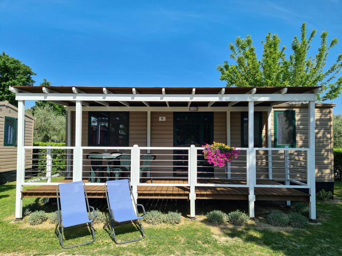 Sereno Camping Holiday Moniga del Garda Ngoại thất bức ảnh