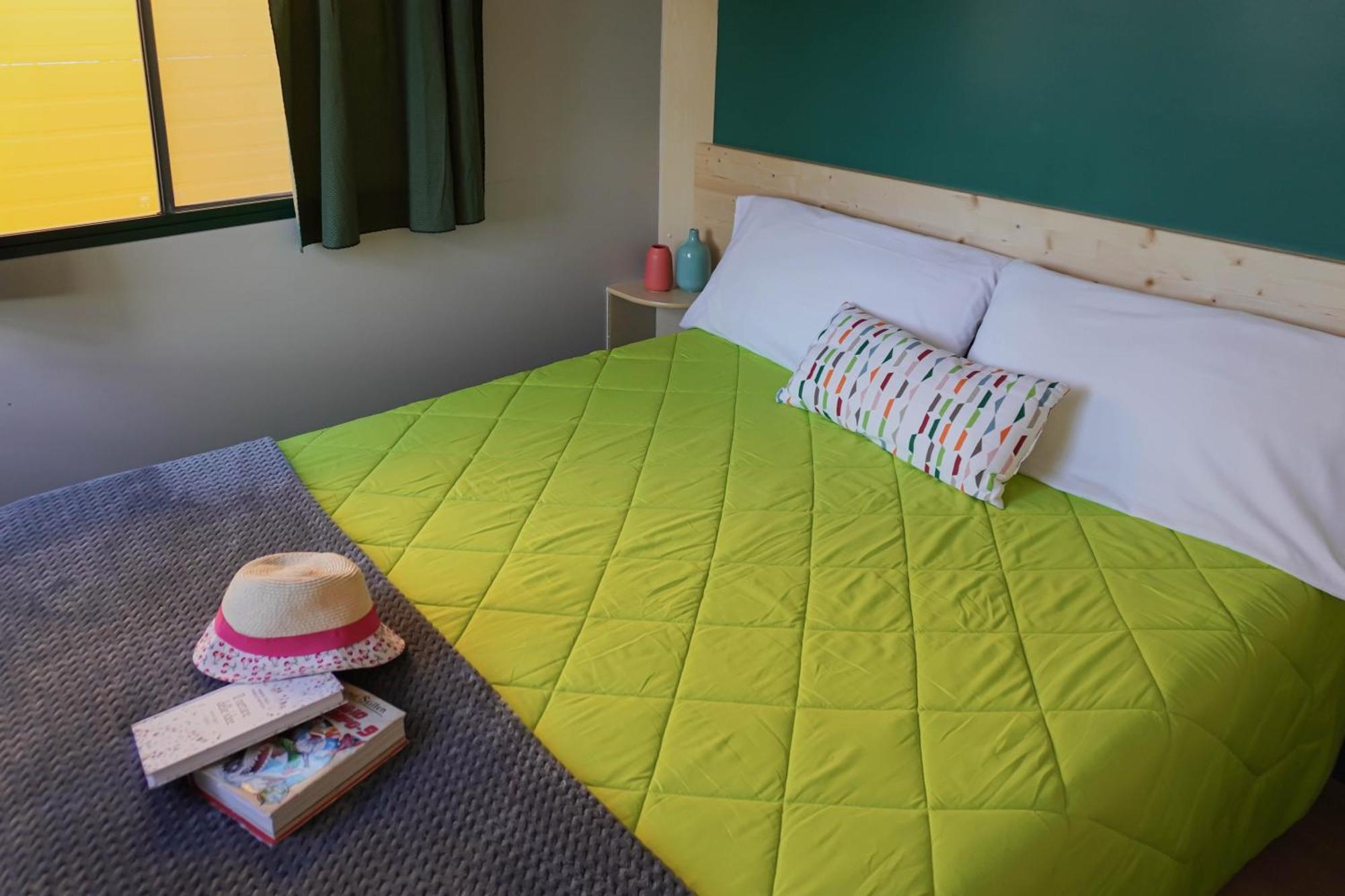Sereno Camping Holiday Moniga del Garda Ngoại thất bức ảnh