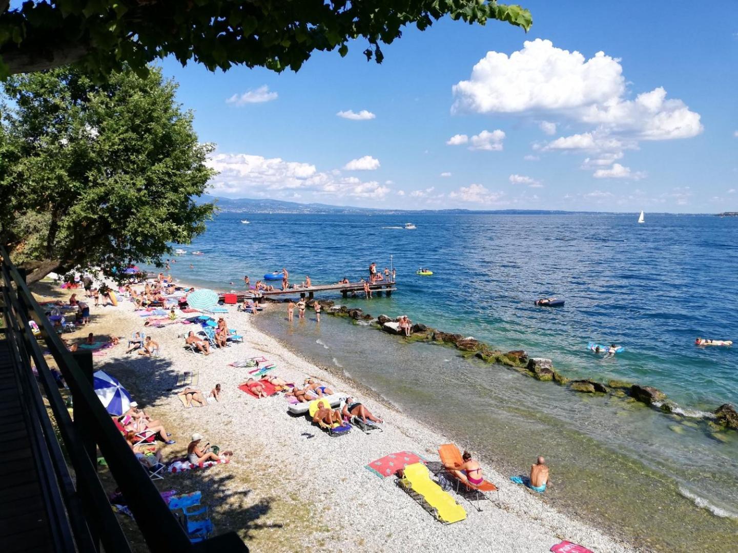 Sereno Camping Holiday Moniga del Garda Ngoại thất bức ảnh