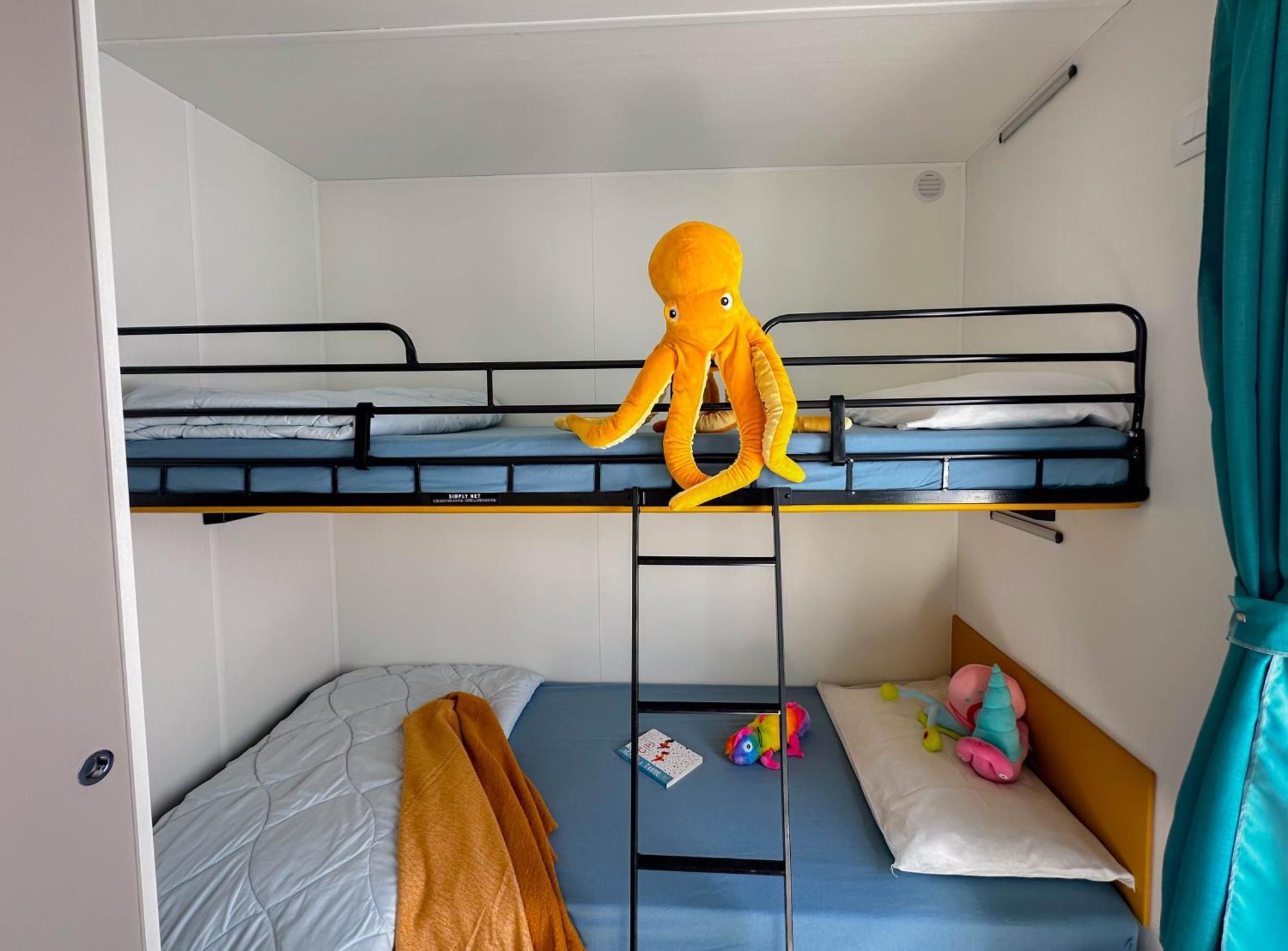 Sereno Camping Holiday Moniga del Garda Ngoại thất bức ảnh