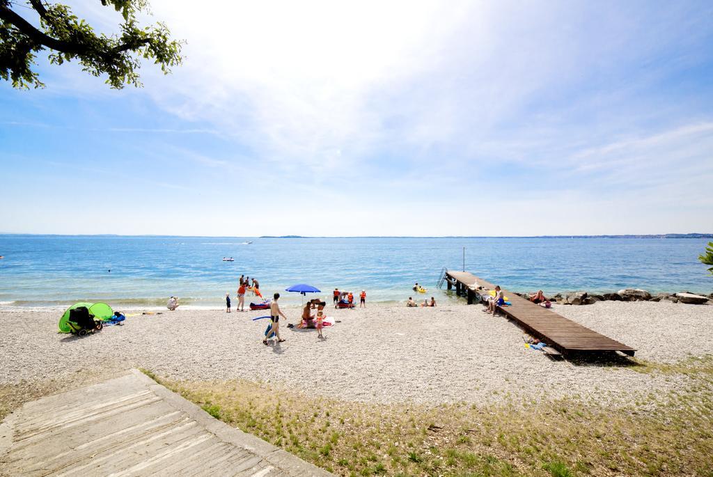 Sereno Camping Holiday Moniga del Garda Ngoại thất bức ảnh