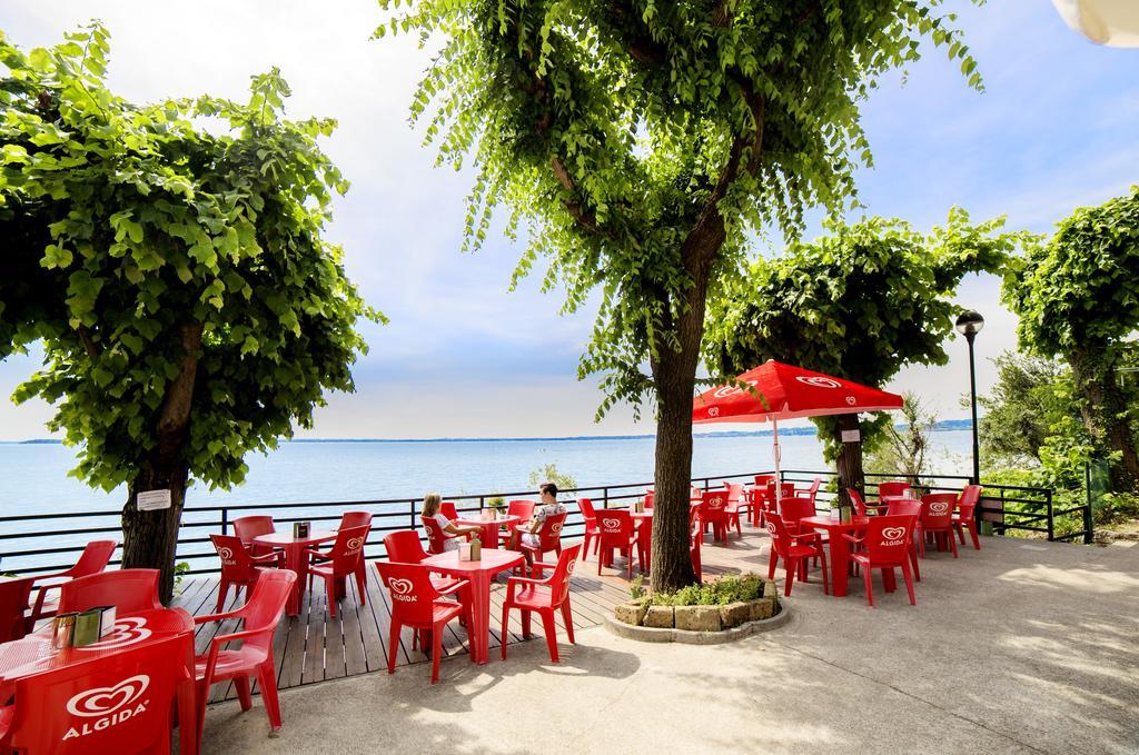 Sereno Camping Holiday Moniga del Garda Ngoại thất bức ảnh